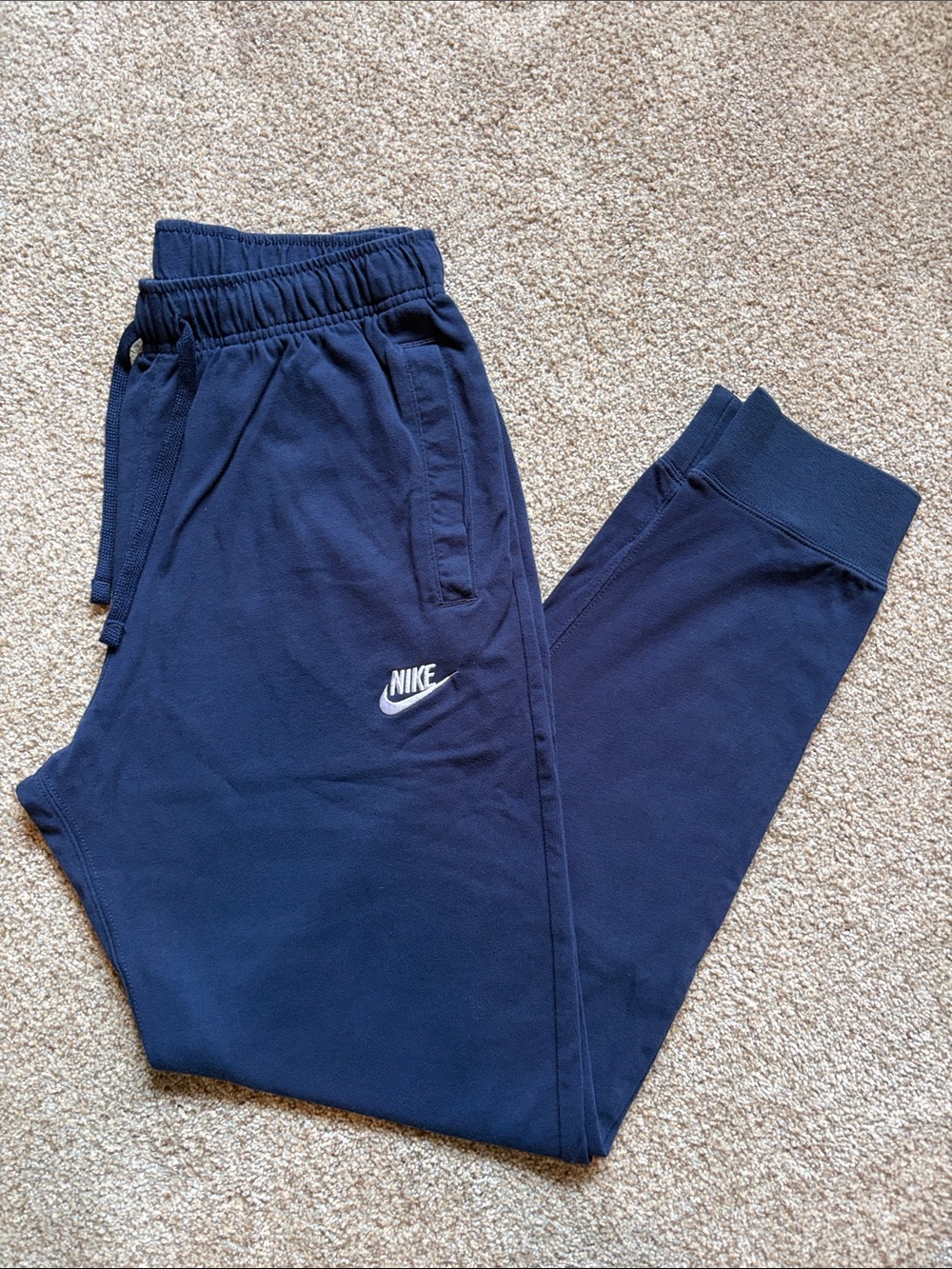 Nike joggers size small